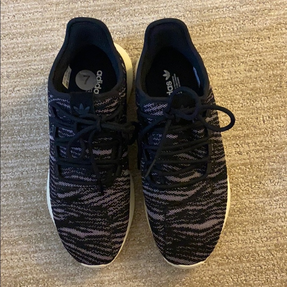 NEW Women’s Adidas Tennis Shoes